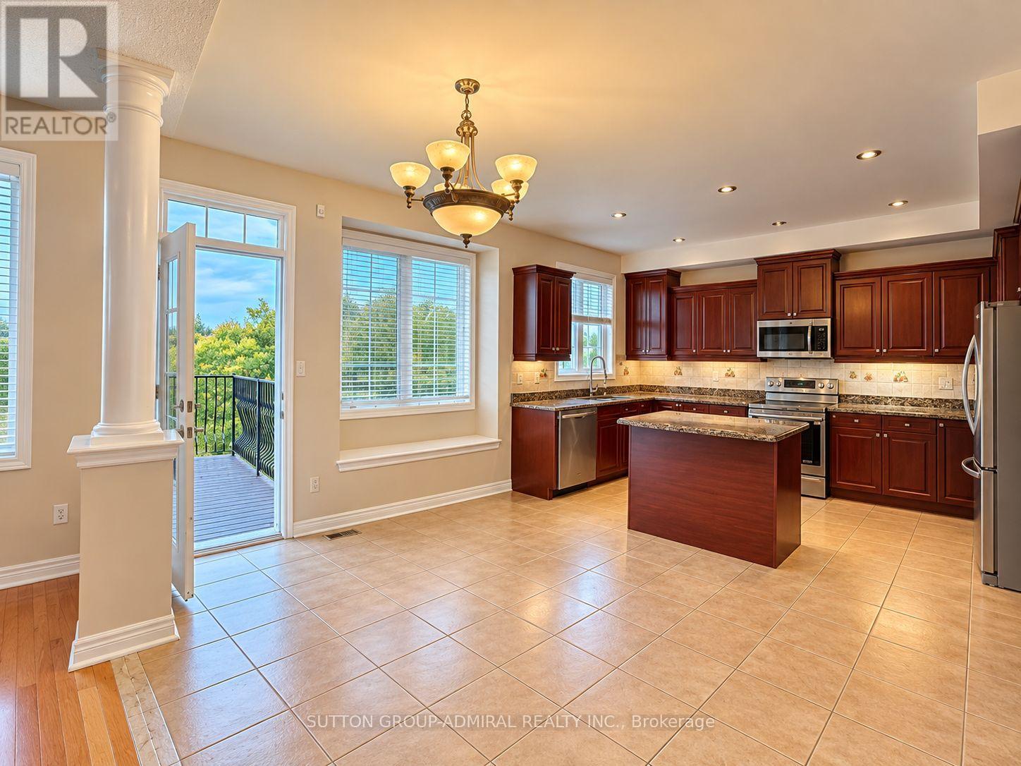 2323 Falling Green Drive, Oakville, Ontario  L6M 5A7 - Photo 15 - W13832316