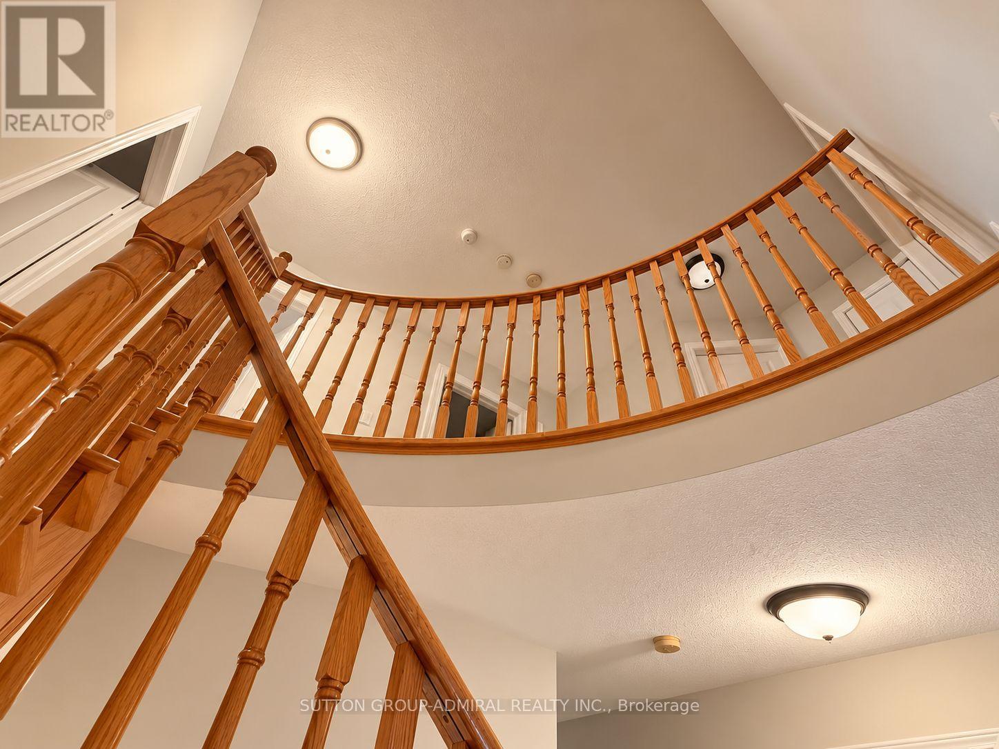 2323 Falling Green Drive, Oakville, Ontario  L6M 5A7 - Photo 19 - W13832316