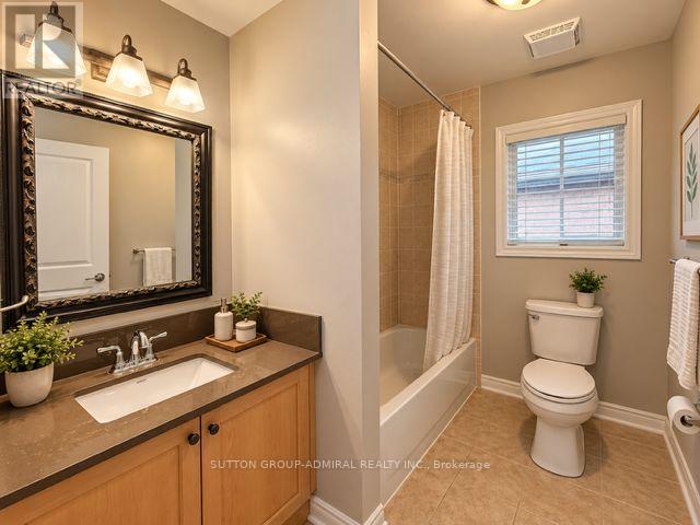 2323 Falling Green Drive, Oakville, Ontario  L6M 5A7 - Photo 30 - W13832316