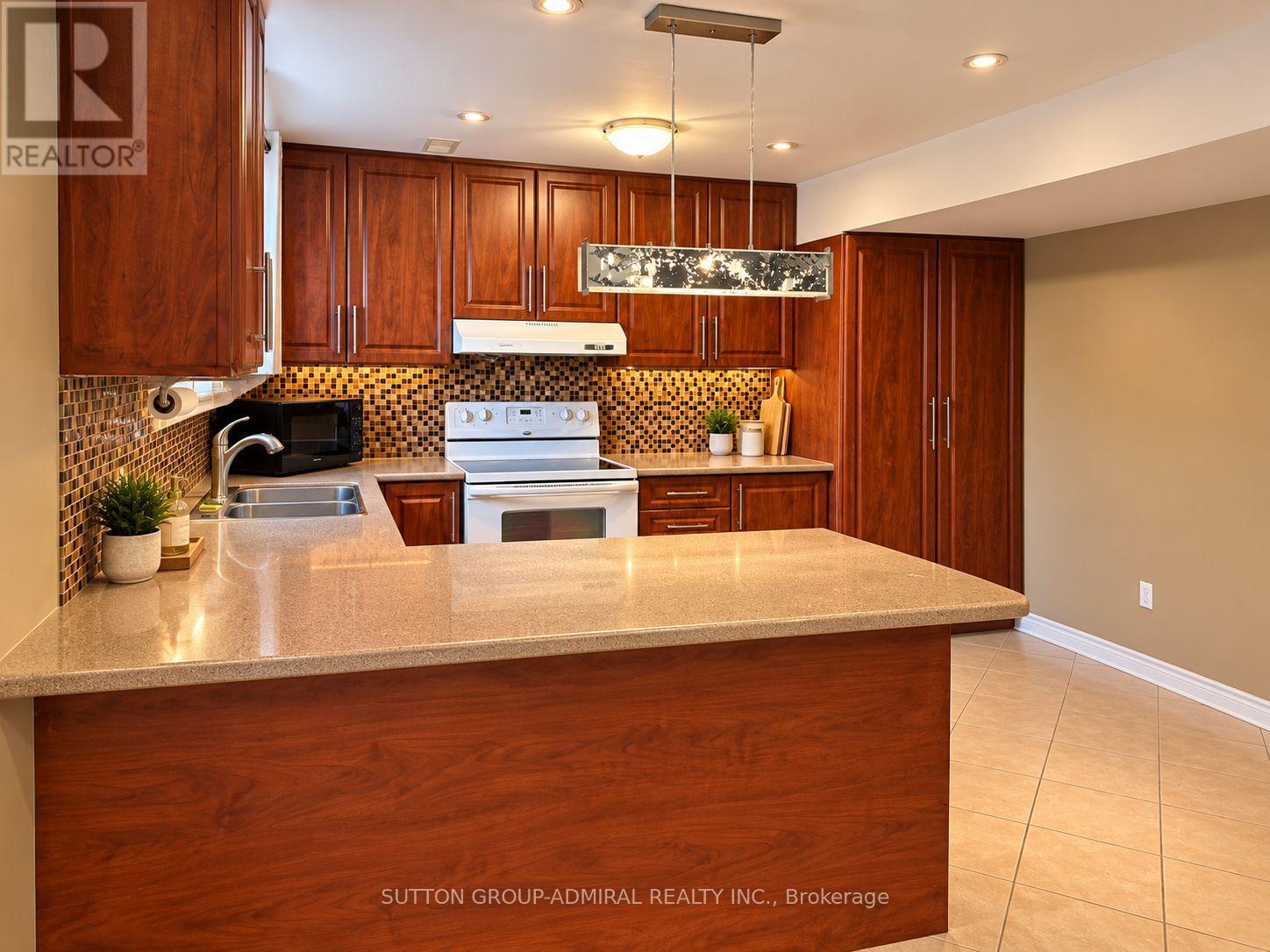 2323 Falling Green Drive, Oakville, Ontario  L6M 5A7 - Photo 36 - W13832316