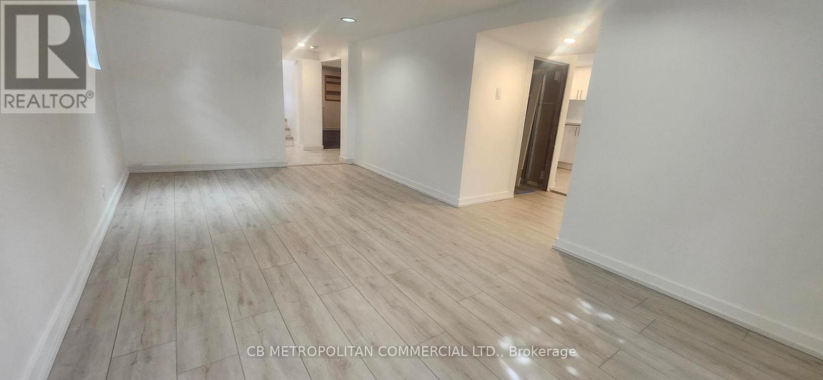 Lower Level - 124 Evans Avenue, Toronto, Ontario  M8Z 1H9 - Photo 10 - W13832336