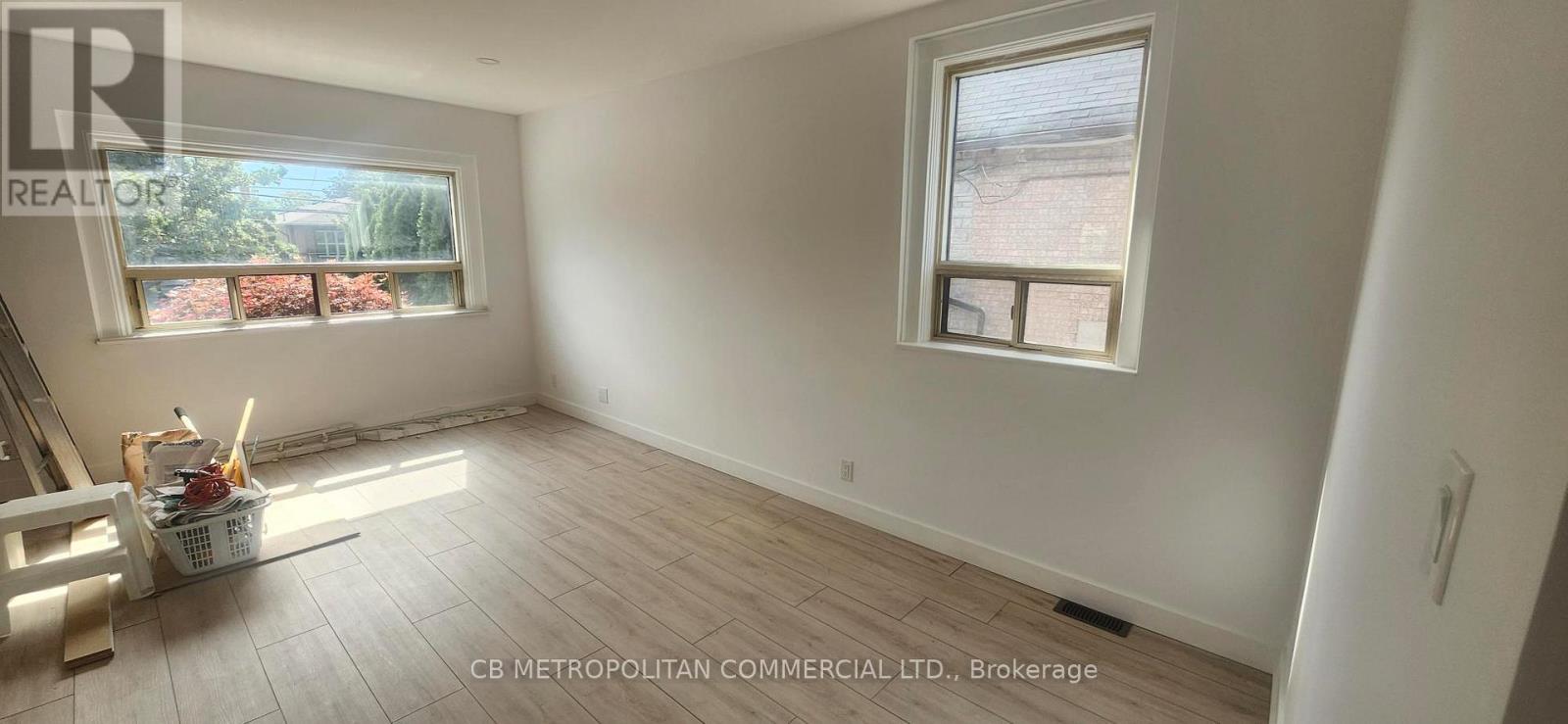 Upper - 124 Evans Avenue, Toronto, Ontario  M8Z 1H9 - Photo 11 - W13832338