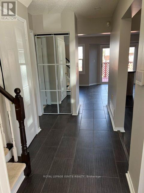 62 Woodside Court, Brampton, Ontario  L6Y 3Z2 - Photo 10 - W13832340