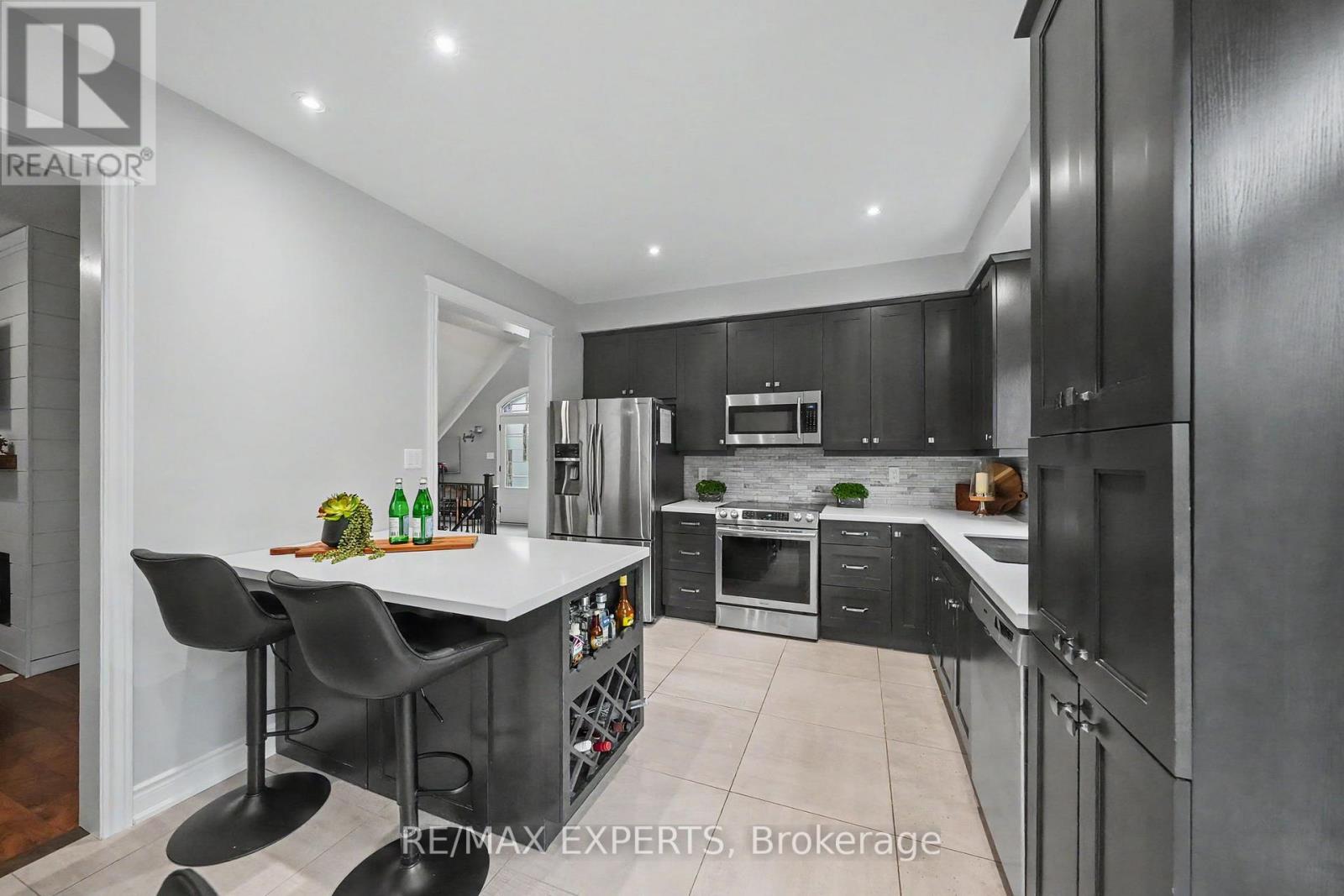 2 Ironhorse Crescent, Caledon, Ontario  L7E 2K8 - Photo 13 - W13832348