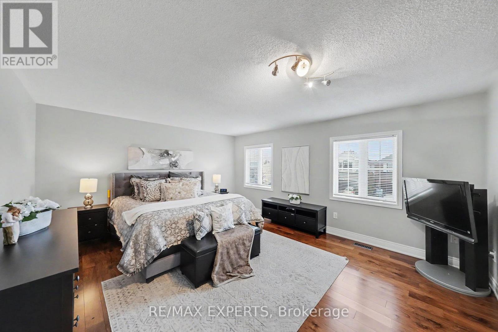 2 Ironhorse Crescent, Caledon, Ontario  L7E 2K8 - Photo 25 - W13832348