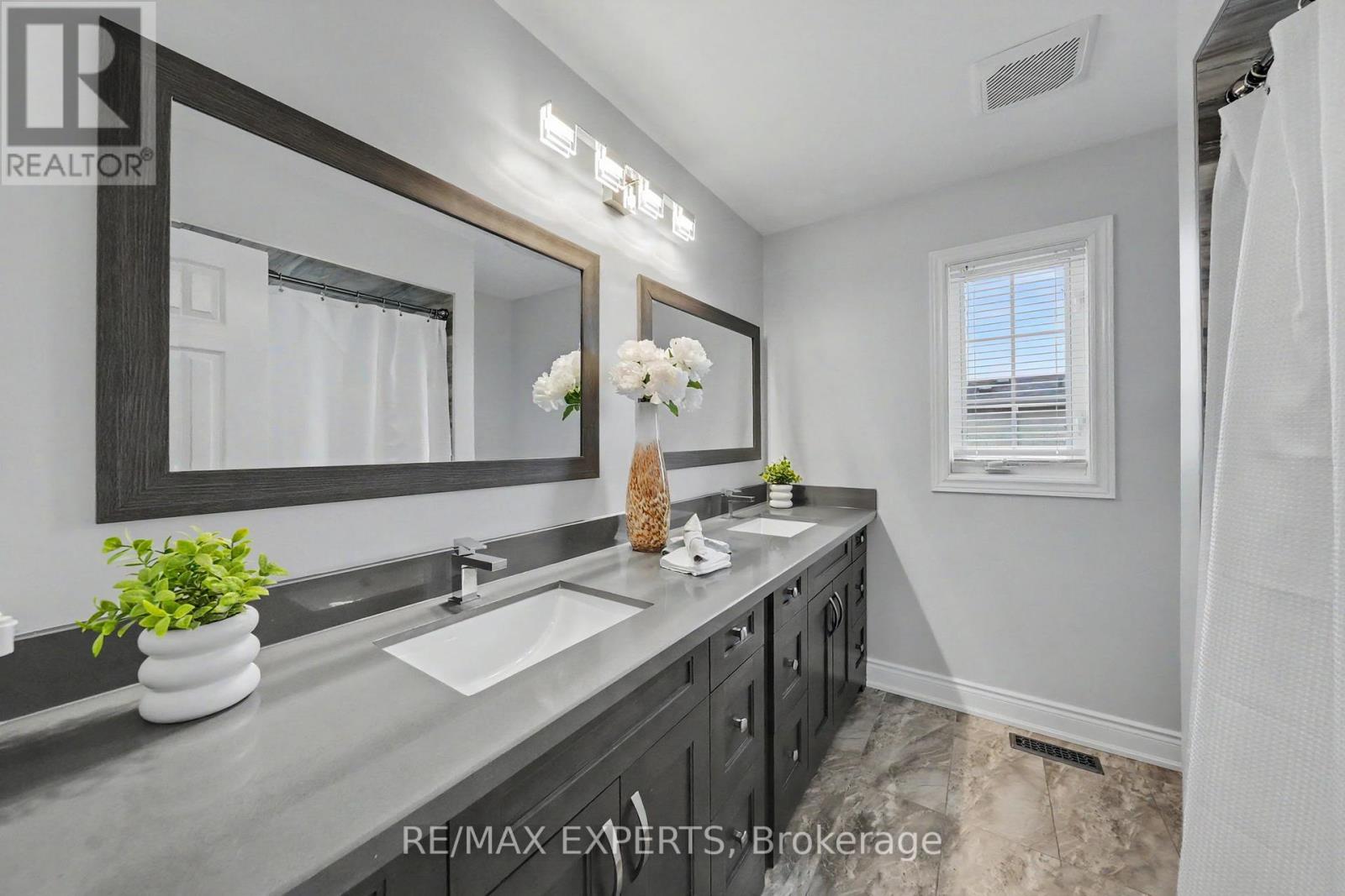2 Ironhorse Crescent, Caledon, Ontario  L7E 2K8 - Photo 37 - W13832348