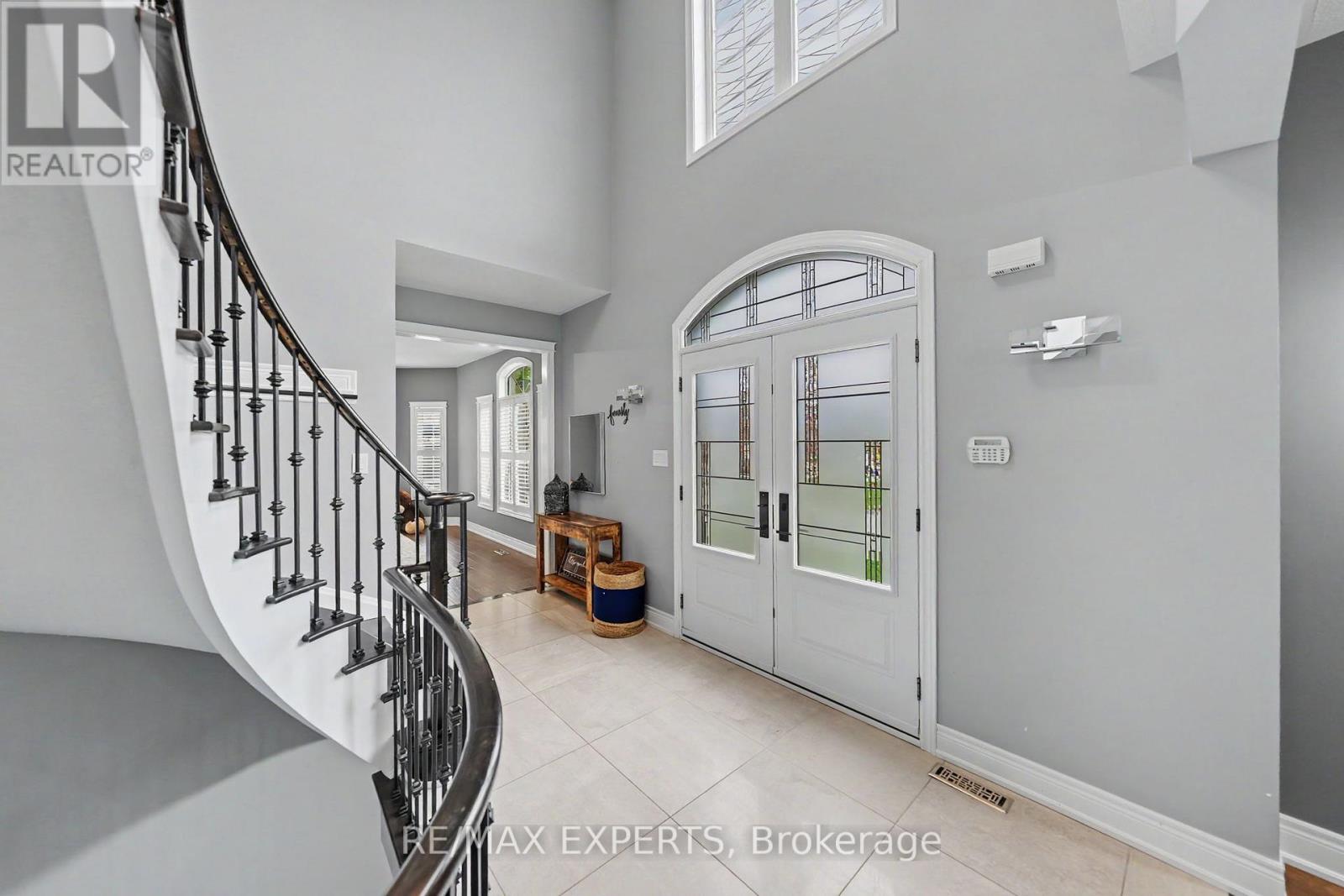 2 Ironhorse Crescent, Caledon, Ontario  L7E 2K8 - Photo 7 - W13832348