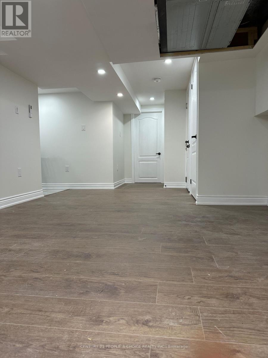 Unit- 2 - 7490 Middleshire Drive, Mississauga, Ontario  L4T 3S2 - Photo 19 - W13832372