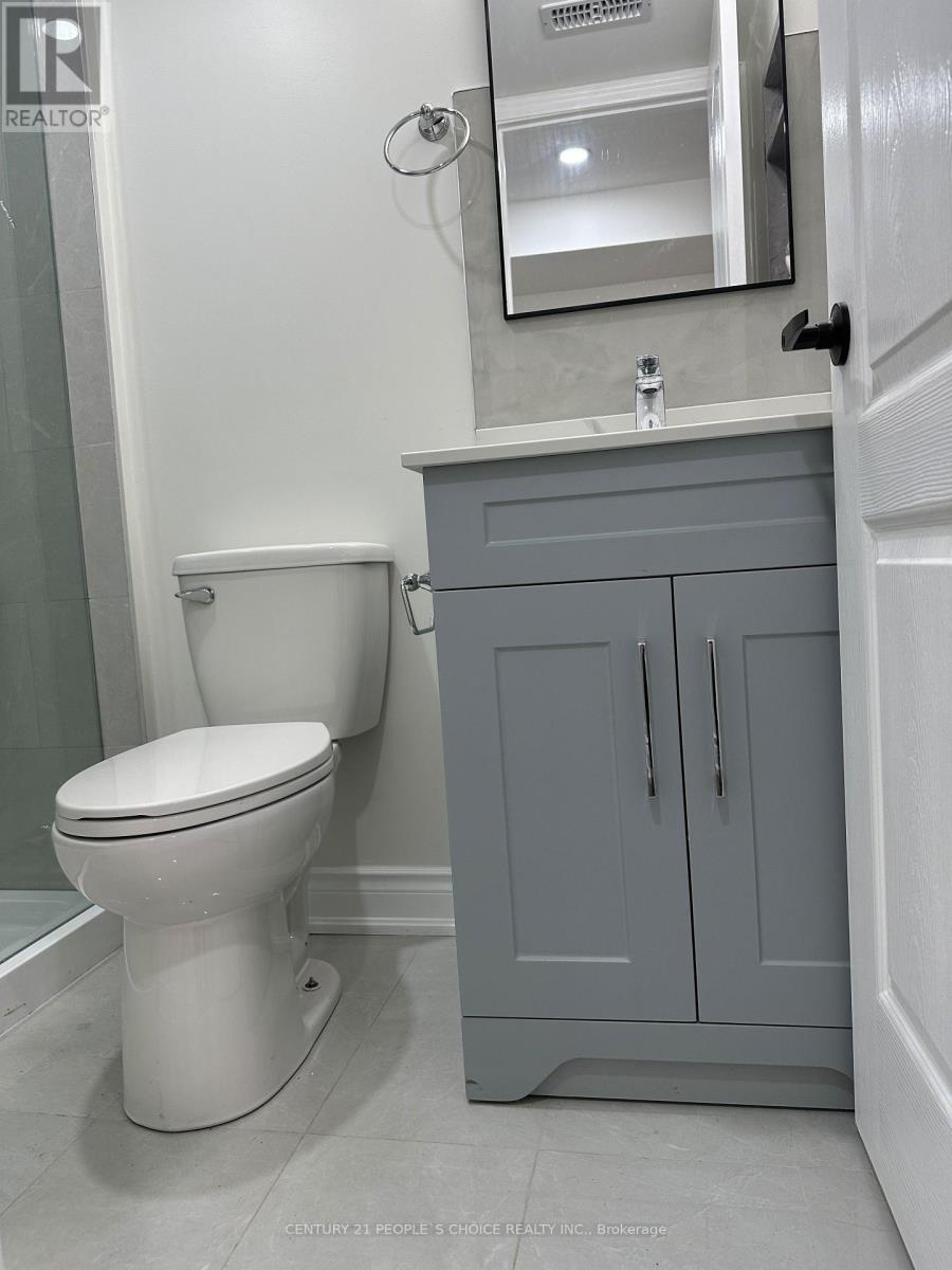 Unit- 2 - 7490 Middleshire Drive, Mississauga, Ontario  L4T 3S2 - Photo 20 - W13832372