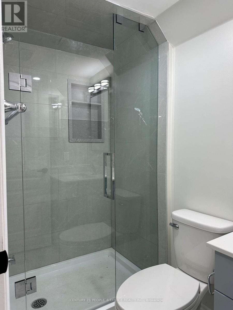 Unit- 2 - 7490 Middleshire Drive, Mississauga, Ontario  L4T 3S2 - Photo 23 - W13832372