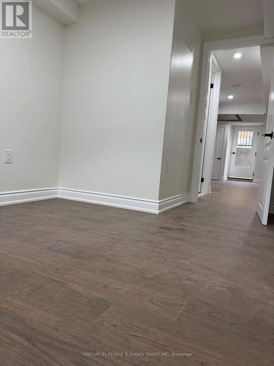 Unit- 2 - 7490 Middleshire Drive, Mississauga, Ontario  L4T 3S2 - Photo 28 - W13832372
