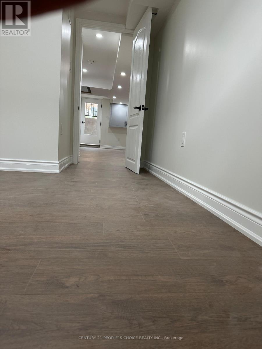 Unit- 2 - 7490 Middleshire Drive, Mississauga, Ontario  L4T 3S2 - Photo 30 - W13832372
