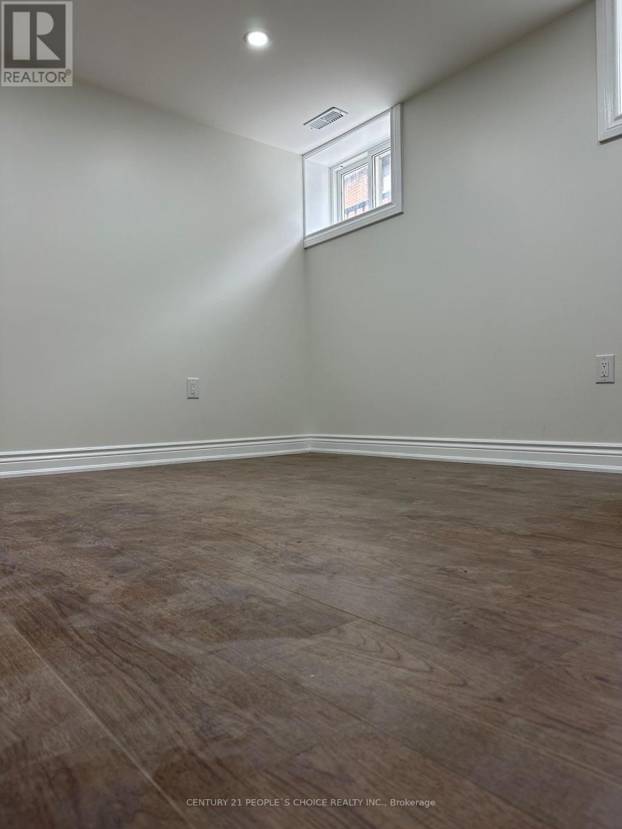 Unit- 2 - 7490 Middleshire Drive, Mississauga, Ontario  L4T 3S2 - Photo 33 - W13832372