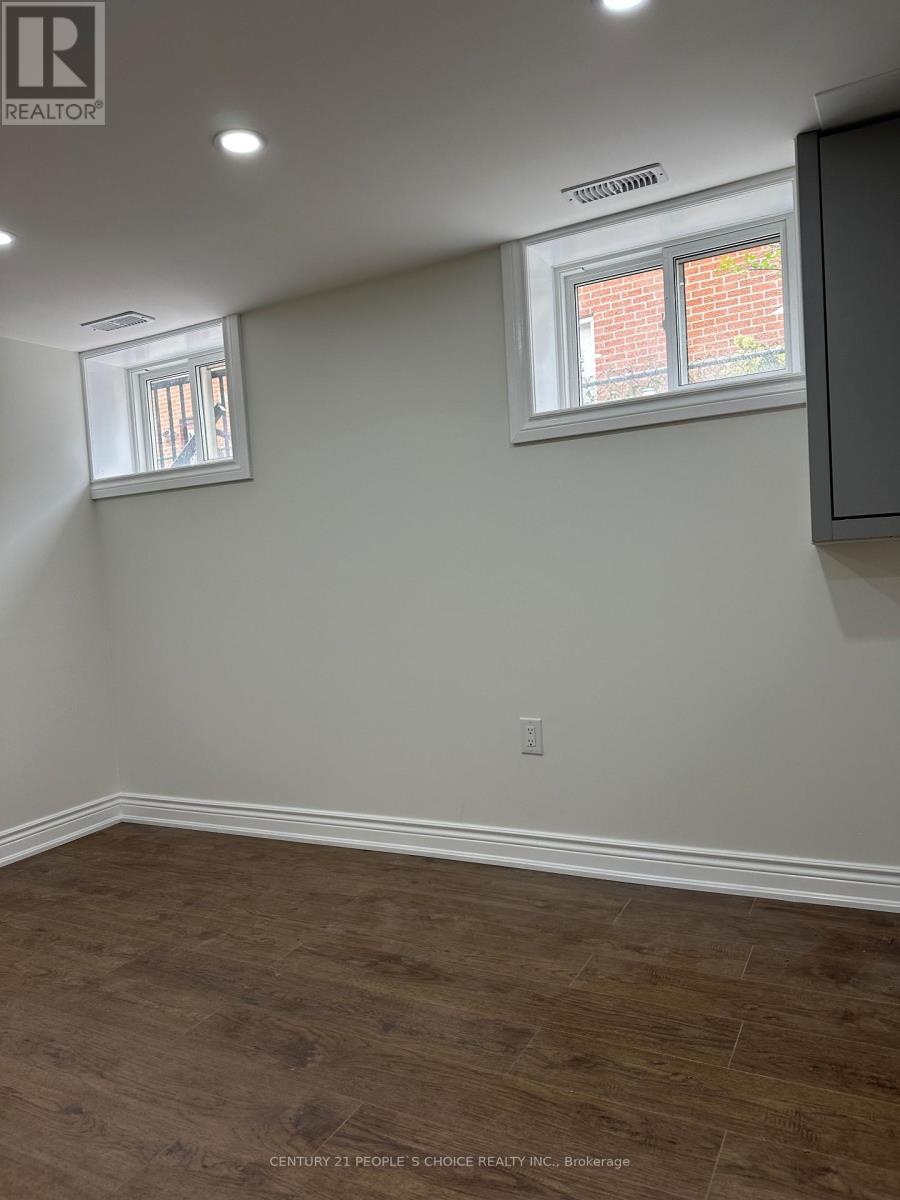 Unit- 2 - 7490 Middleshire Drive, Mississauga, Ontario  L4T 3S2 - Photo 34 - W13832372