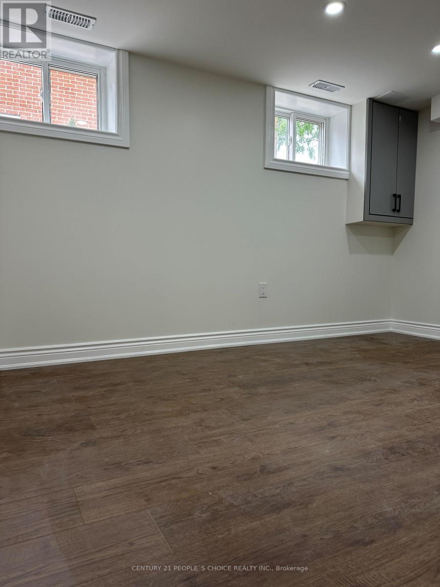 Unit- 2 - 7490 Middleshire Drive, Mississauga, Ontario  L4T 3S2 - Photo 35 - W13832372