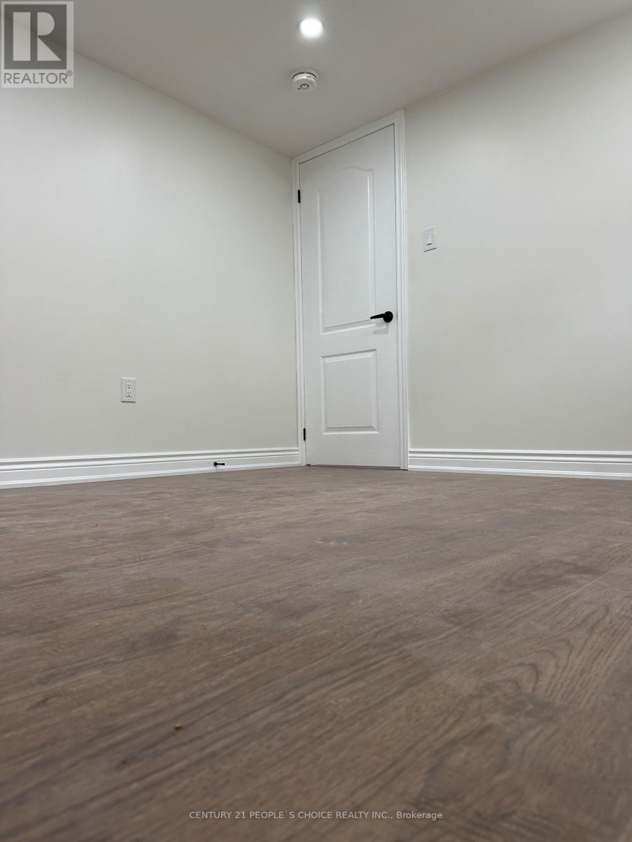 Unit- 2 - 7490 Middleshire Drive, Mississauga, Ontario  L4T 3S2 - Photo 36 - W13832372
