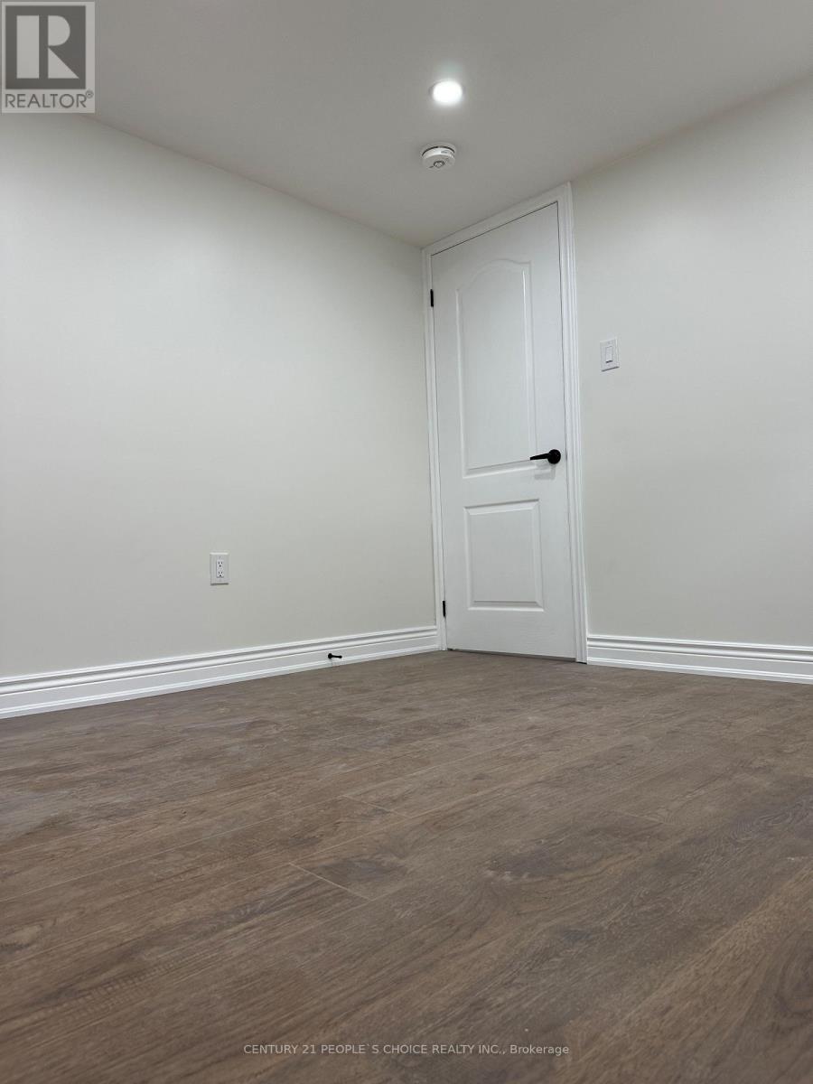Unit- 2 - 7490 Middleshire Drive, Mississauga, Ontario  L4T 3S2 - Photo 37 - W13832372