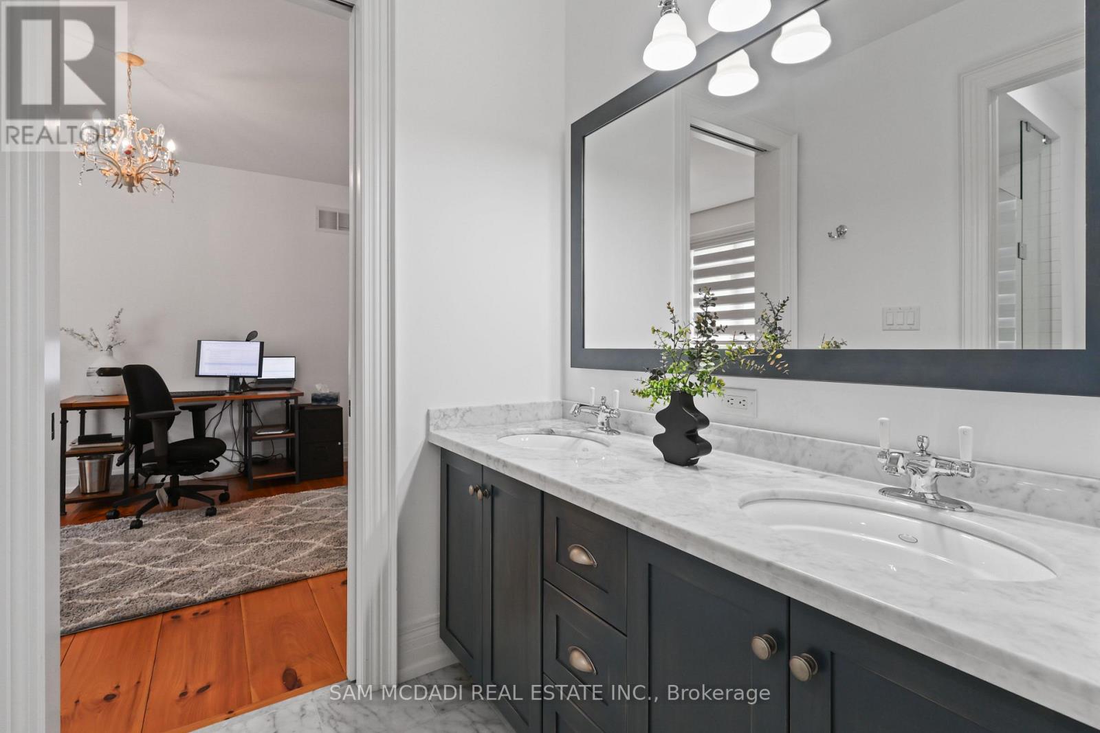 725 Queensway W, Mississauga, Ontario  L5C 1A7 - Photo 23 - W13832376