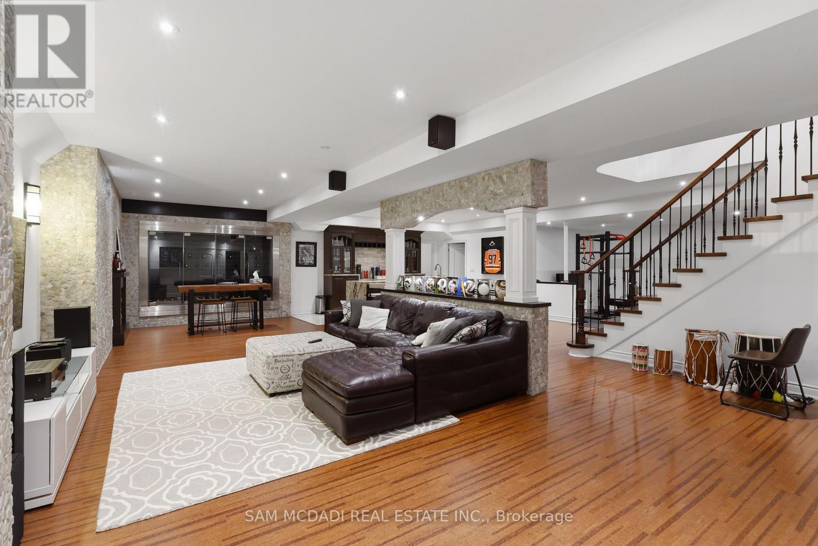 725 Queensway W, Mississauga, Ontario  L5C 1A7 - Photo 40 - W13832376