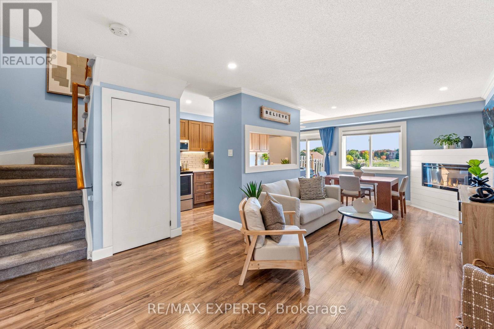 25 Mainprize Crescent, East Gwillimbury, Ontario  L0G 1M0 - Photo 11 - N13825098