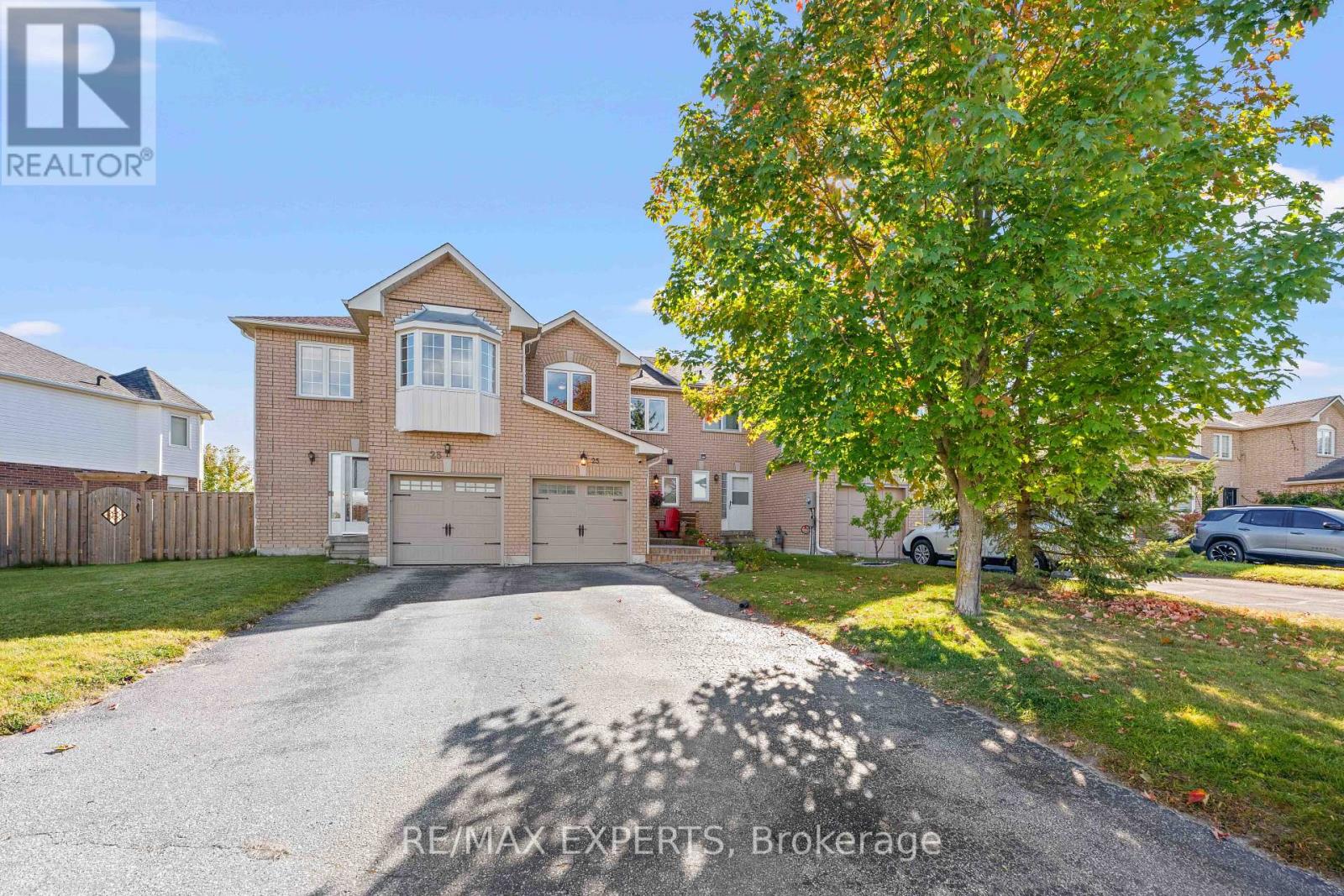 25 Mainprize Crescent, East Gwillimbury, Ontario  L0G 1M0 - Photo 3 - N13825098