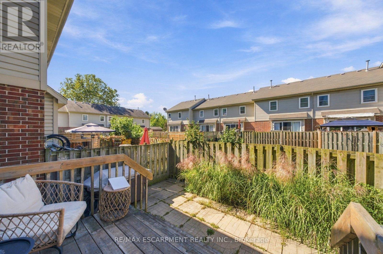 47 - 55 Kerman Avenue, Grimsby, Ontario  L3M 5G2 - Photo 30 - X13832312