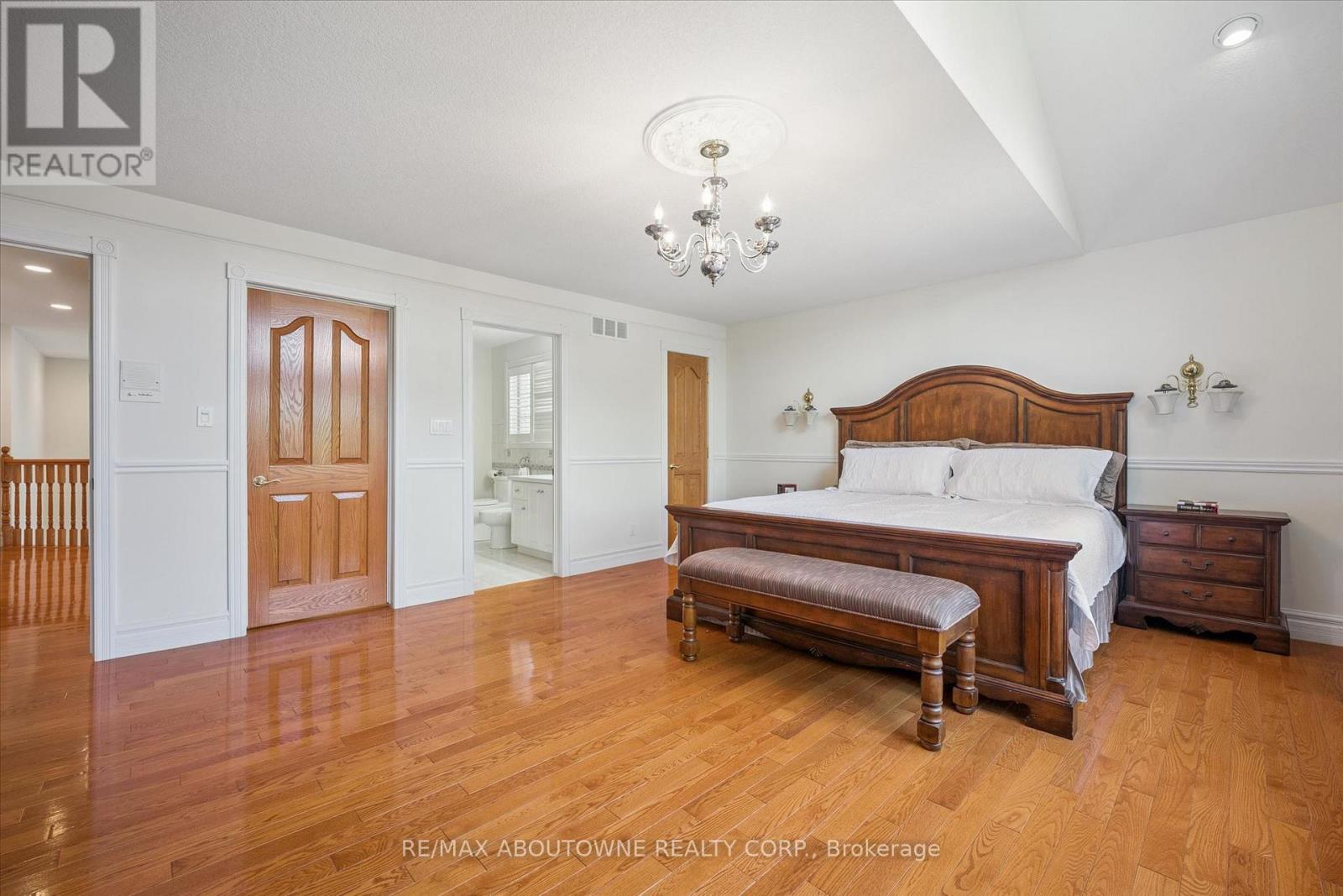 6 Fourseasons Drive, Hamilton, Ontario  L8E 5Y5 - Photo 19 - X13832394