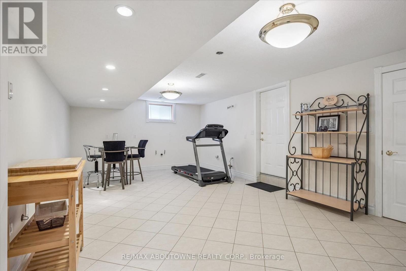 6 Fourseasons Drive, Hamilton, Ontario  L8E 5Y5 - Photo 30 - X13832394