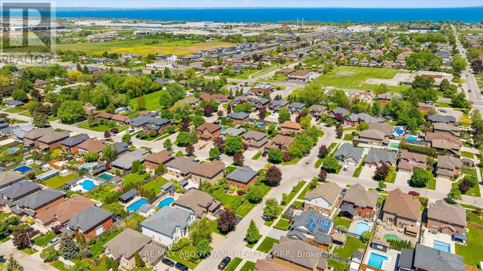 6 Fourseasons Drive, Hamilton, Ontario  L8E 5Y5 - Photo 44 - X13832394