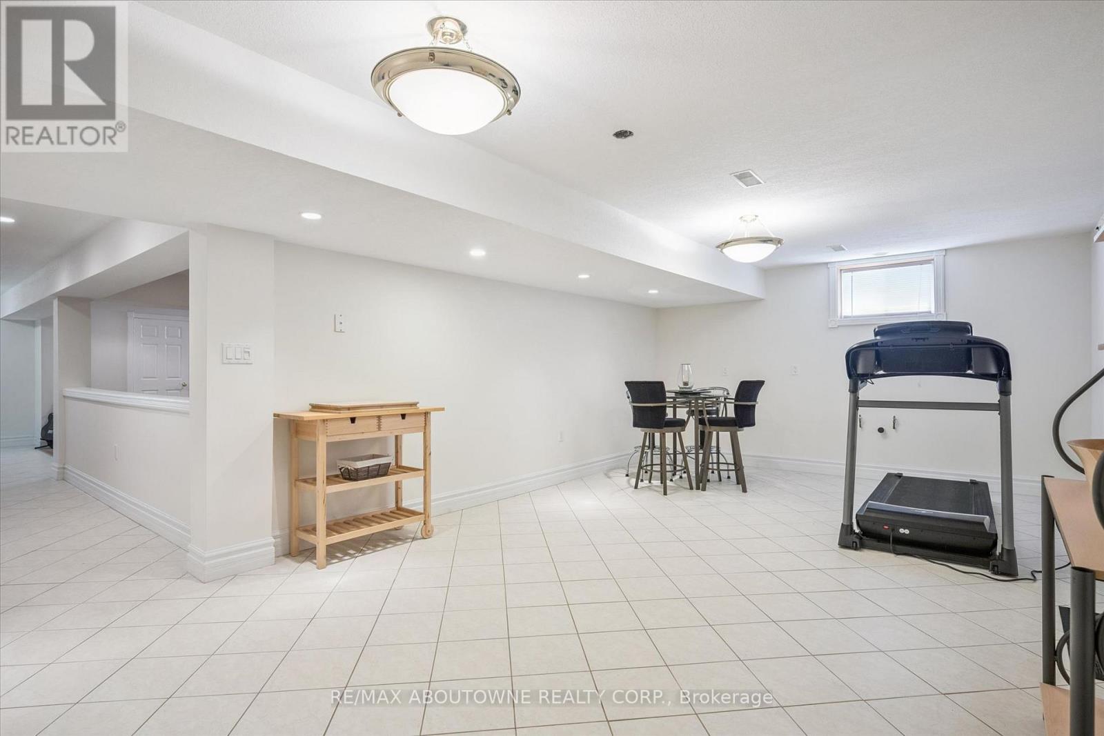 6 Fourseasons Drive, Hamilton, Ontario  L8E 5Y5 - Photo 45 - X13832394