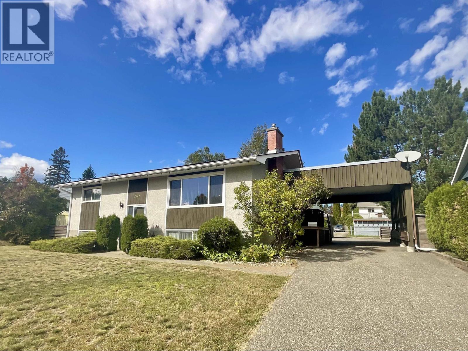 1271 Yorston Avenue, Quesnel, British Columbia  V2J 3B6 - Photo 2 - R3169880