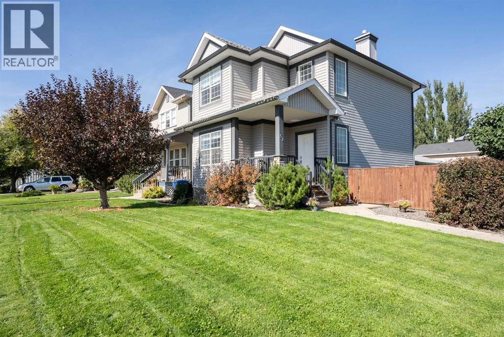 53 Peigan Court W