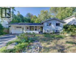 95 UPLANDS Drive, Kitchener, Ontario