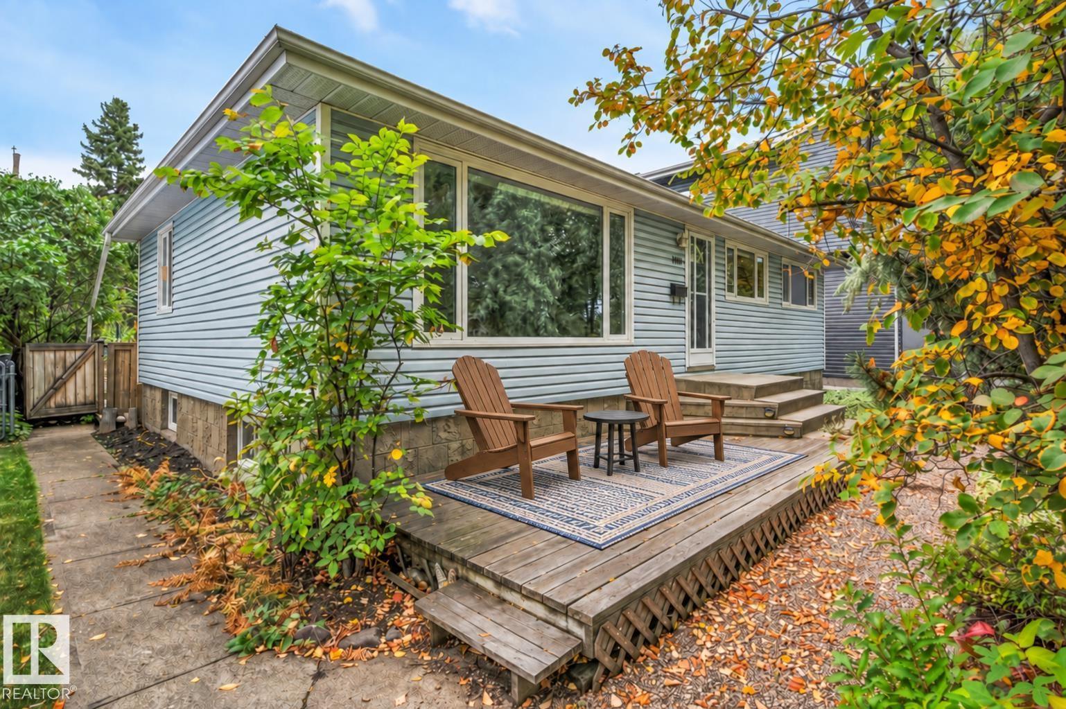 9311 70 AV NW, Edmonton, Alberta
