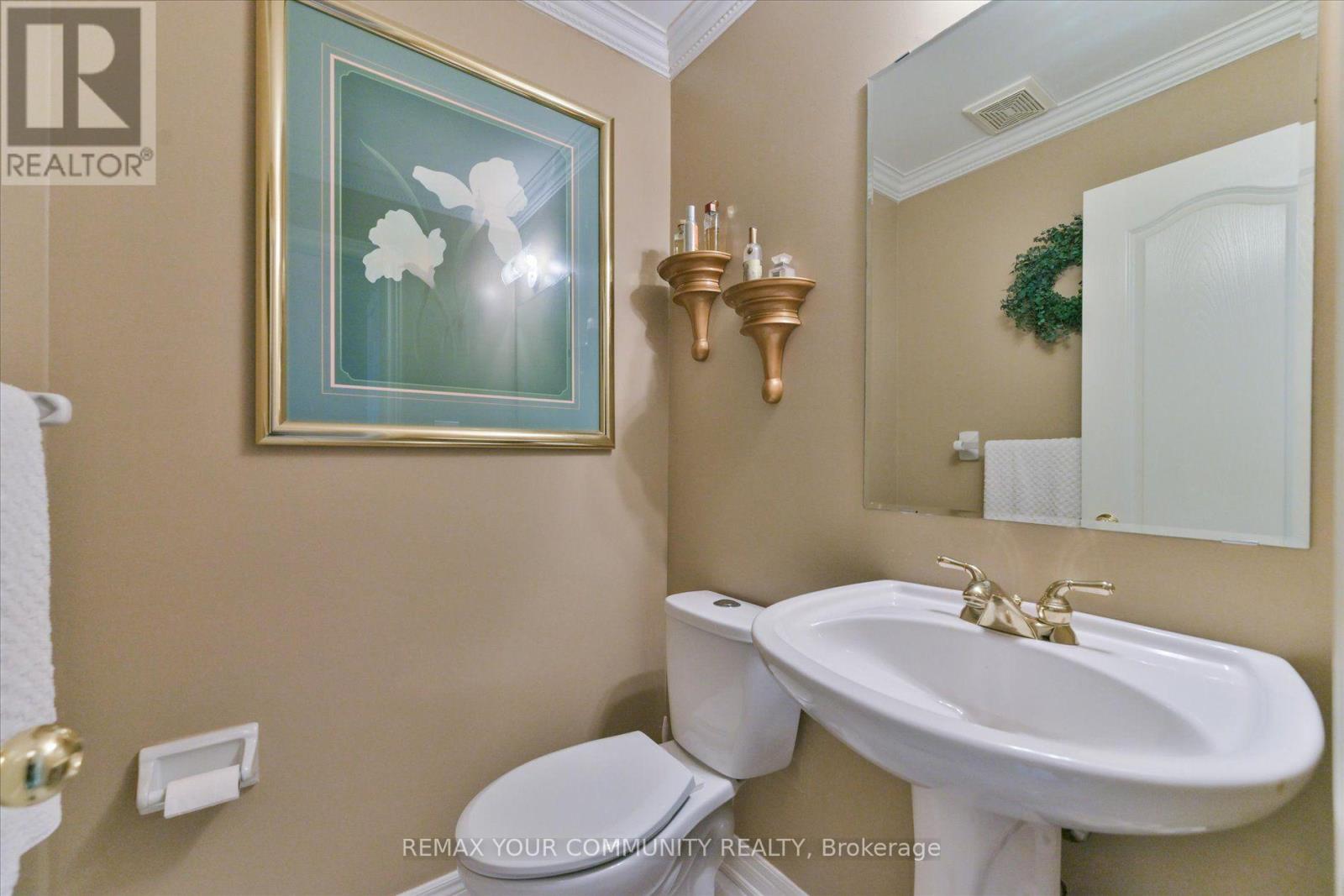 153 Estate Garden Drive, Richmond Hill, Ontario  L4E 3X8 - Photo 18 - N13832408