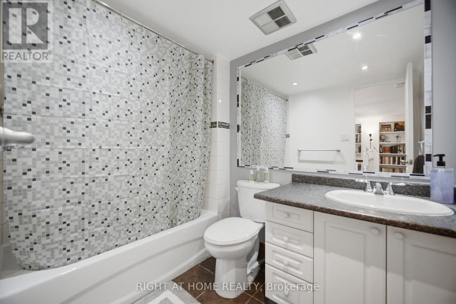 108 - 1250 Mississauga Valley Boulevard, Mississauga, Ontario  L5A 3R6 - Photo 41 - W13832404