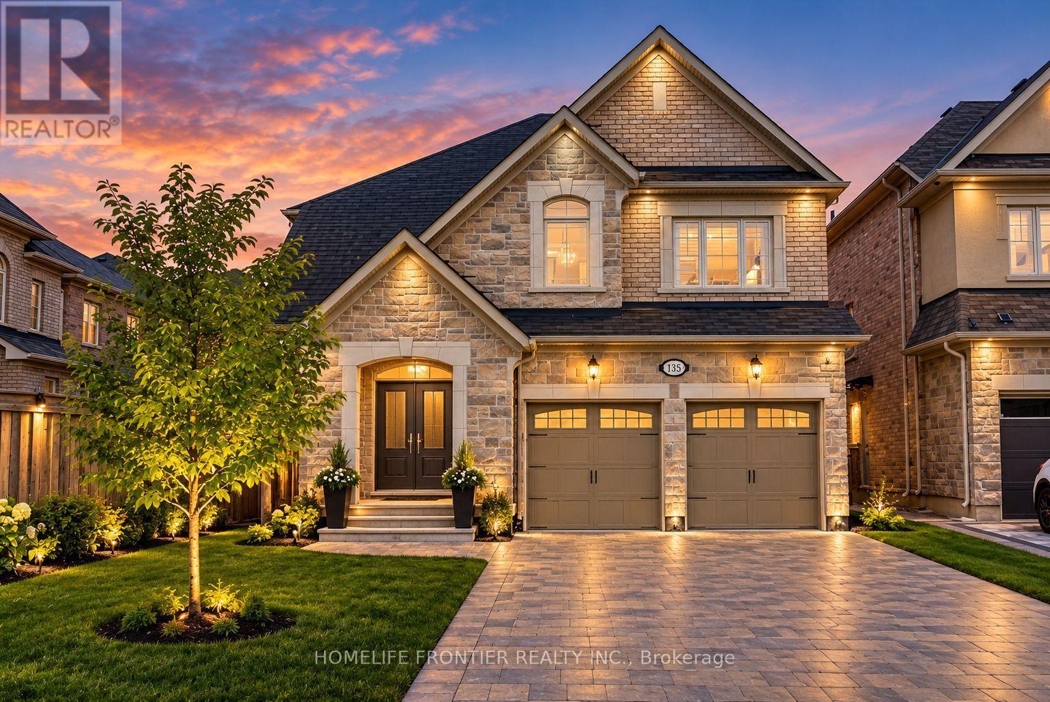 135 ROSS VENNARE CRESCENT, Vaughan, Ontario