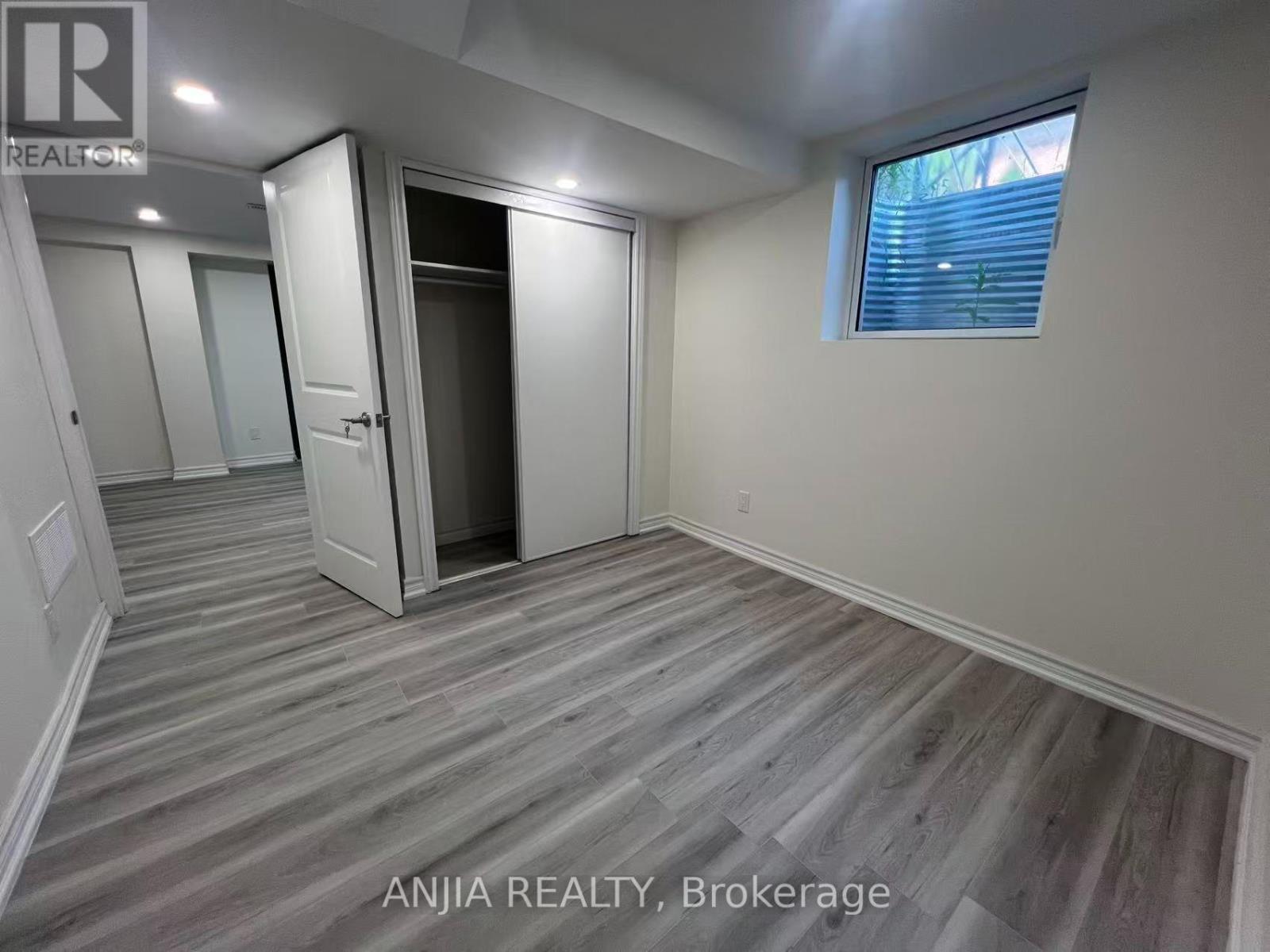 39 Millcroft Way, Vaughan, Ontario  L4J 6P2 - Photo 48 - N13809772