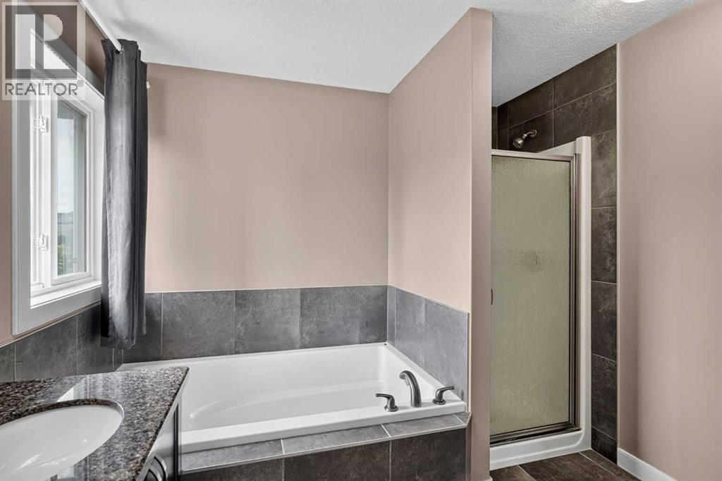129 Everhollow Rise SW, Calgary, Alberta  T2Y 0B1 - Photo 25 - A2343067