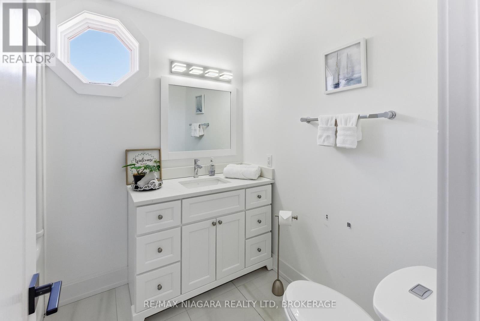 616 Lakeshore Road, Fort Erie, Ontario  L2A 1B6 - Photo 26 - X13832466
