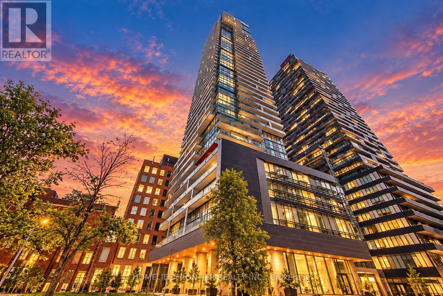 704 - 39 ROEHAMPTON AVENUE, Toronto, Ontario