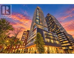 704 - 39 ROEHAMPTON AVENUE, Toronto, Ontario