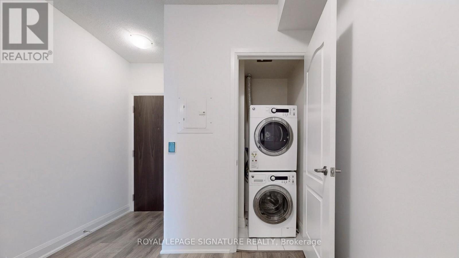 1515 - 68 Canterbury Place, Toronto, Ontario  M2N 0H8 - Photo 19 - C13832444