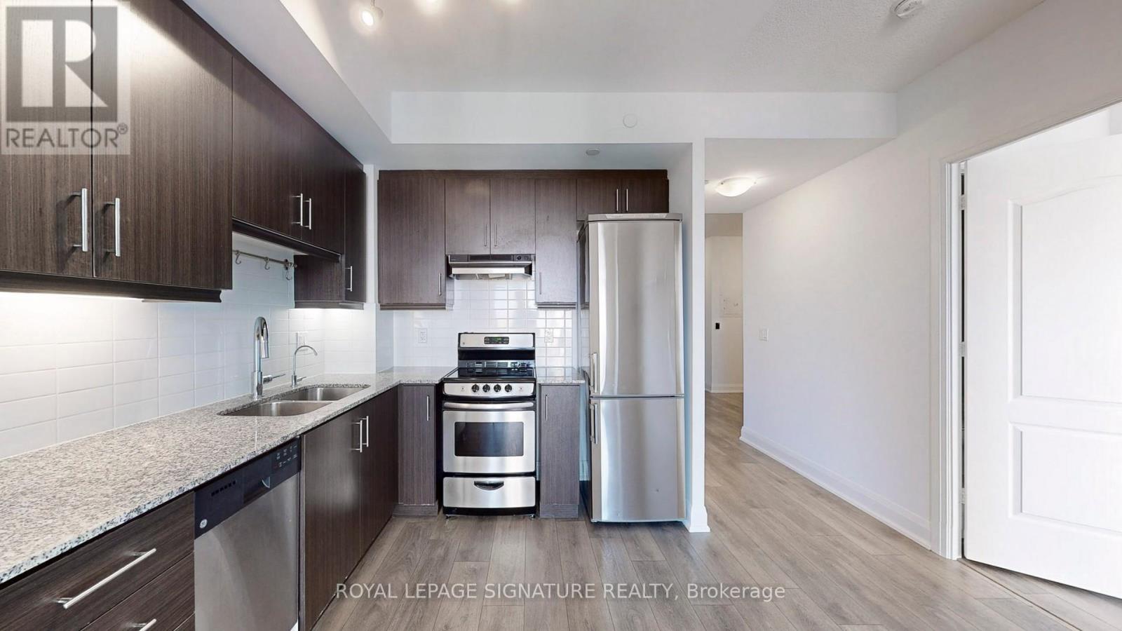 1515 - 68 Canterbury Place, Toronto, Ontario  M2N 0H8 - Photo 5 - C13832444
