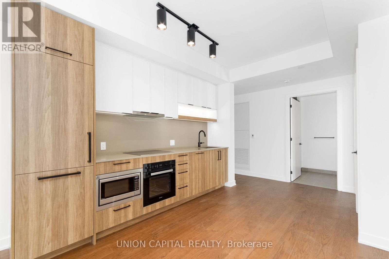 1802 - 91 Montclair Avenue, Toronto, Ontario  M5P 0B1 - Photo 12 - C13832452