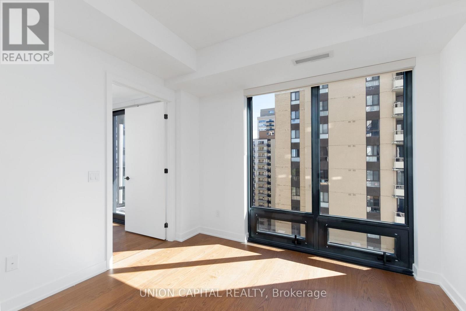 1802 - 91 Montclair Avenue, Toronto, Ontario  M5P 0B1 - Photo 17 - C13832452