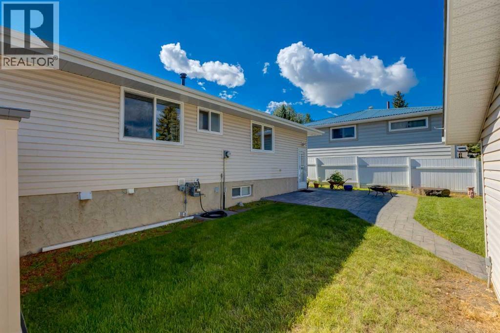 728 Canfield Place Sw, Calgary, Alberta  T2W 1K6 - Photo 40 - A2343353