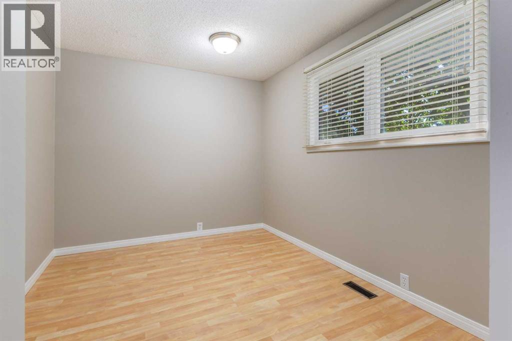 728 Canfield Place Sw, Calgary, Alberta  T2W 1K6 - Photo 21 - A2343353