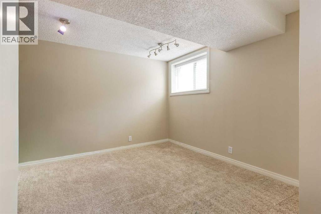 728 Canfield Place Sw, Calgary, Alberta  T2W 1K6 - Photo 34 - A2343353
