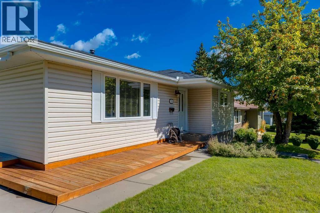728 Canfield Place Sw, Calgary, Alberta  T2W 1K6 - Photo 35 - A2343353